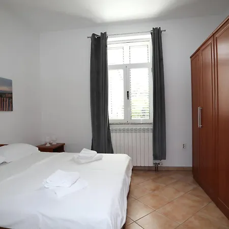Choco Corner Apartamento Pula
